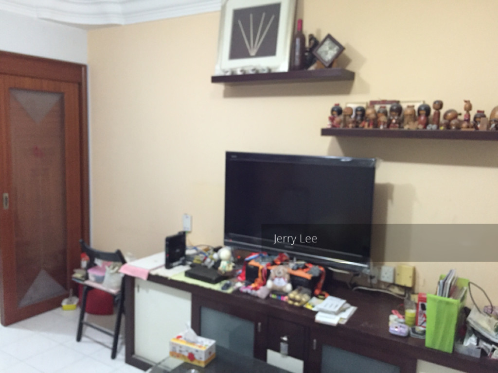 Tampines Street 81 thumbnail photo